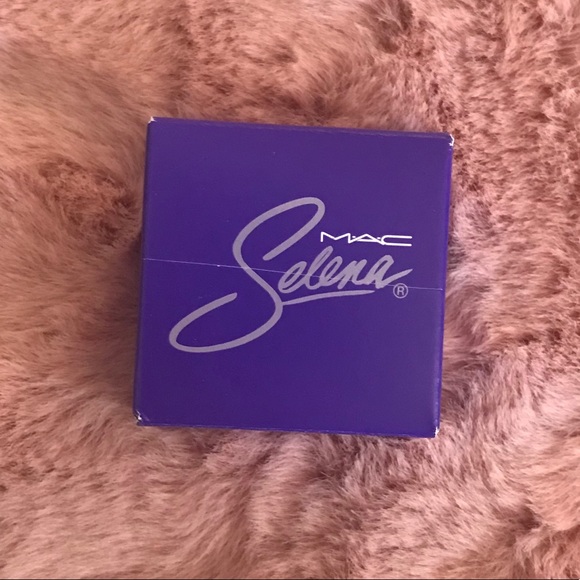 Mac X Selena Is It The Beat Eyeshadow - Picture 1 of 4